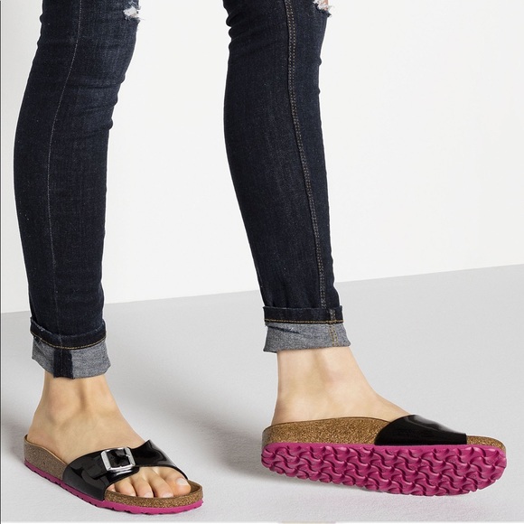 Birkenstock Shoes - Birkenstock pink sole patent black sandals